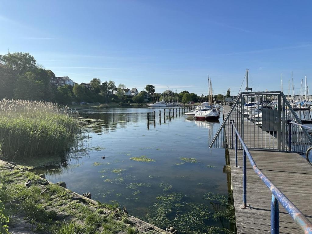 Urlaub In Einer Historischen Wassermuehle An Der Trave Любек Екстериор снимка